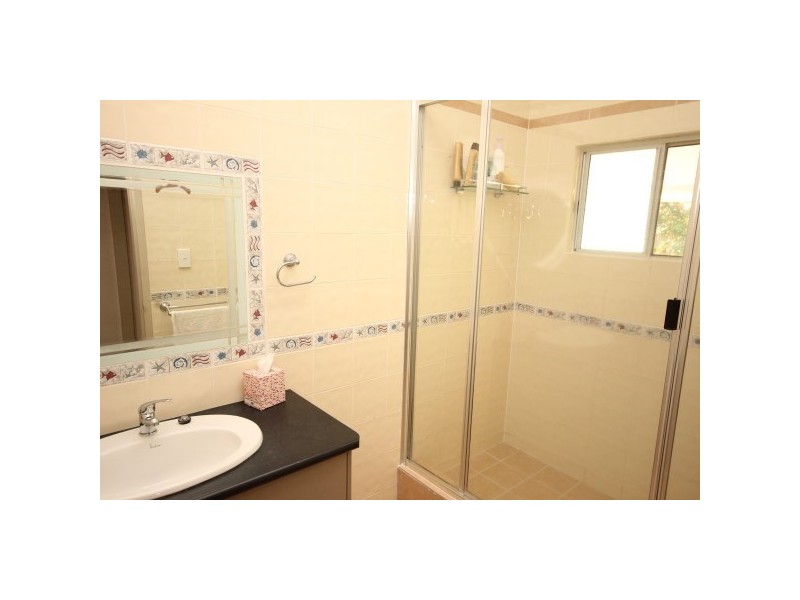 4 Lowrey Close, Gordonvale QLD 4865