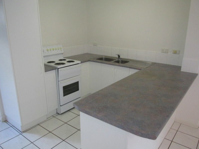 12/42 Springfield Crescent, Manoora QLD 4870