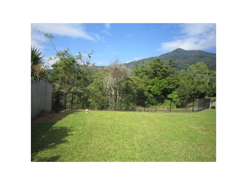 22 Starr Close, Bentley Park QLD 4869