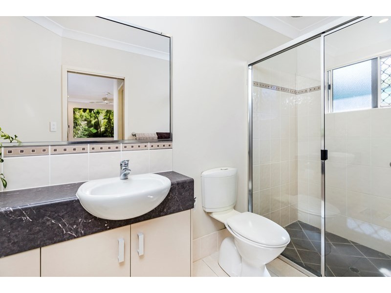 9 Laidley Close, Bentley Park QLD 4869