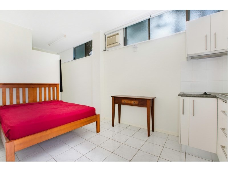 51 Currawong Street, Bayview Heights QLD 4868