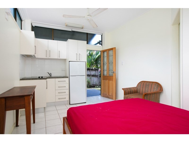 51 Currawong Street, Bayview Heights QLD 4868