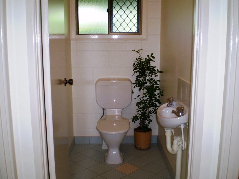 77 Resolution Drive, Bentley Park QLD 4869