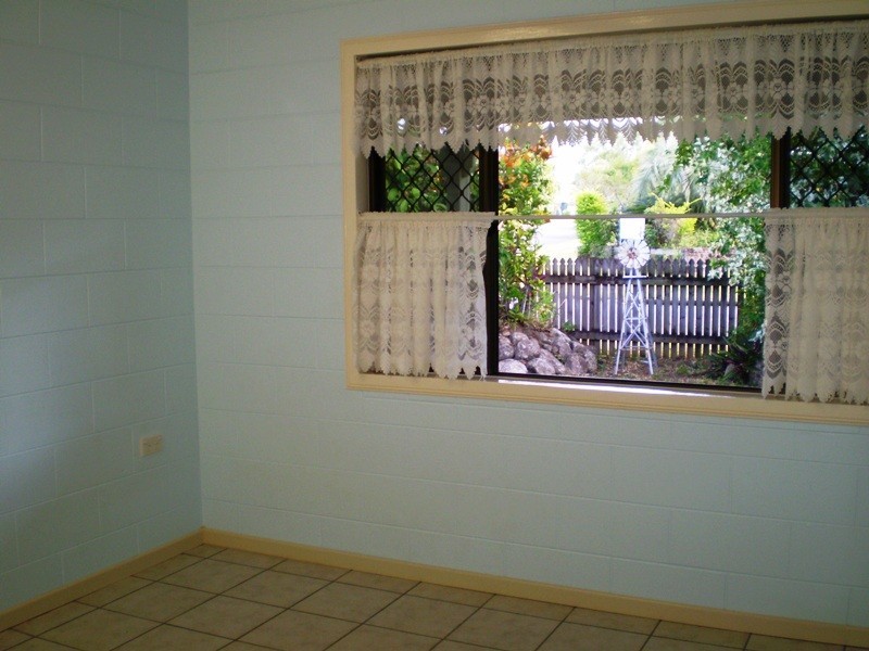 77 Resolution Drive, Bentley Park QLD 4869