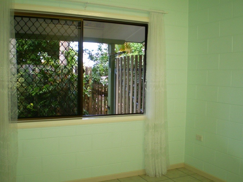 77 Resolution Drive, Bentley Park QLD 4869