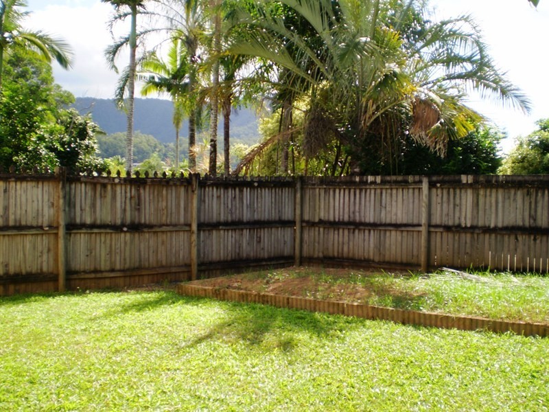 77 Resolution Drive, Bentley Park QLD 4869