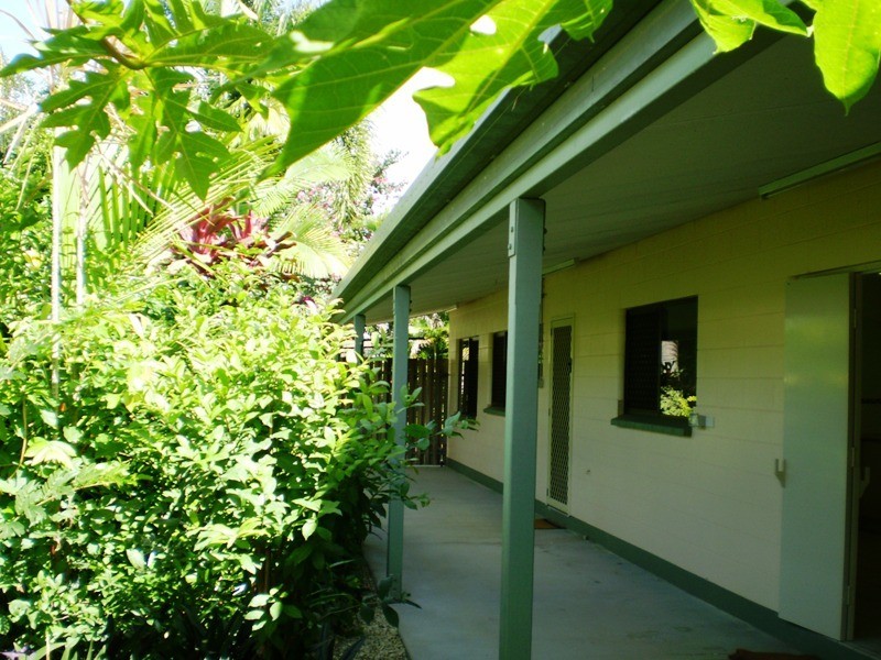 77 Resolution Drive, Bentley Park QLD 4869