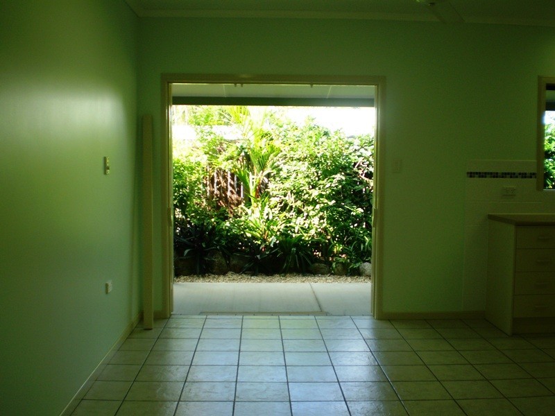 77 Resolution Drive, Bentley Park QLD 4869