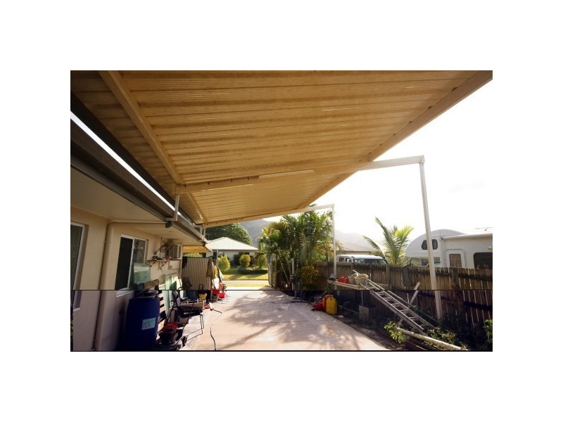 4 Goldberg Close, White Rock QLD 4868