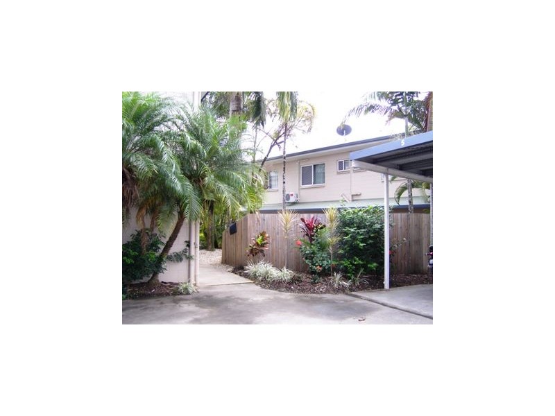 5/16 Robert Road, Bentley Park QLD 4869