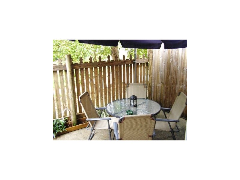 5/16 Robert Road, Bentley Park QLD 4869