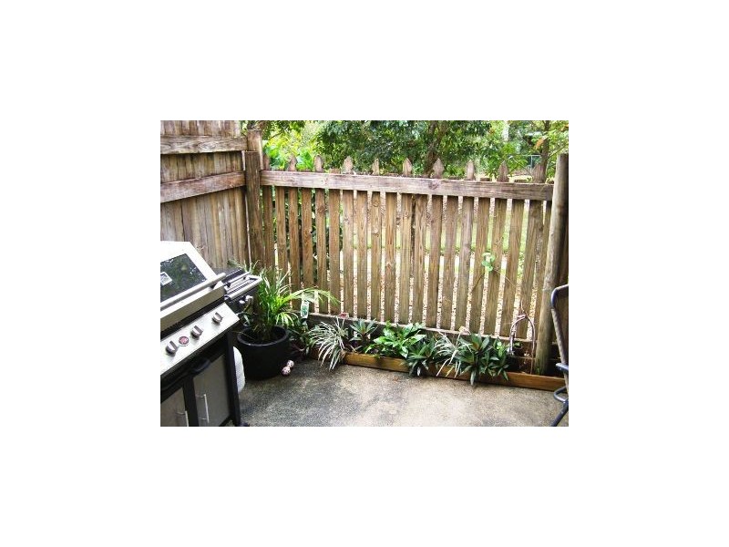 5/16 Robert Road, Bentley Park QLD 4869