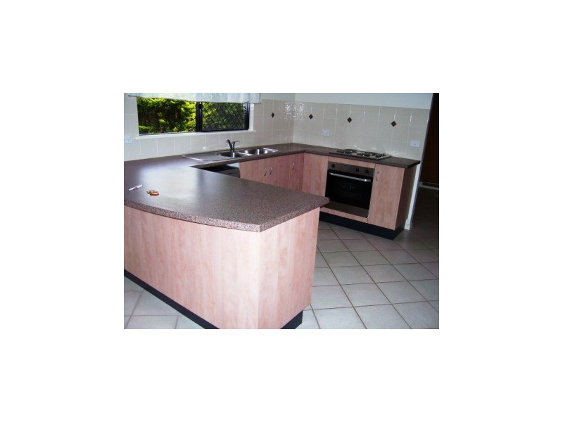 Bentley Park QLD 4869