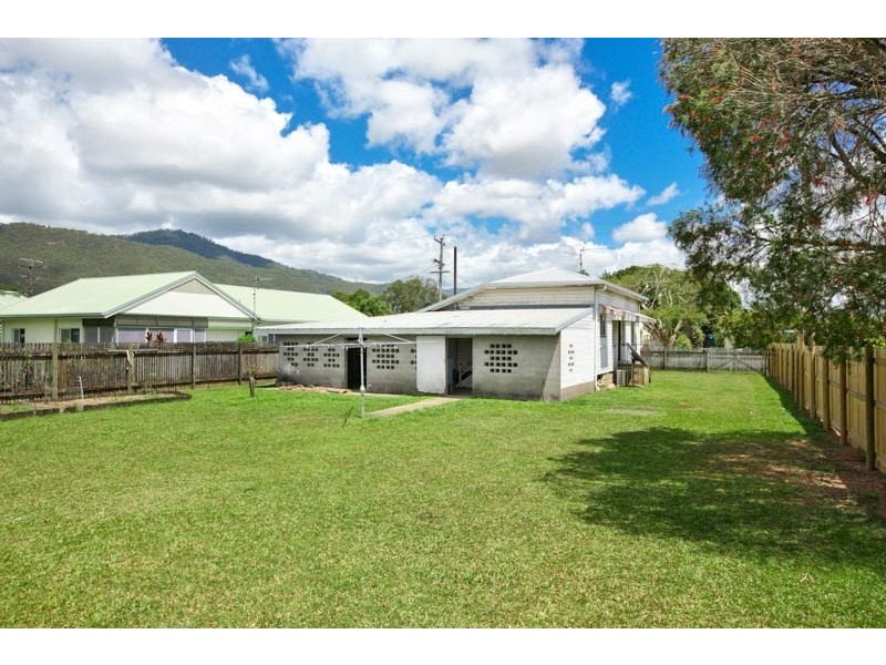 27 Riverstone Road, Gordonvale QLD 4865