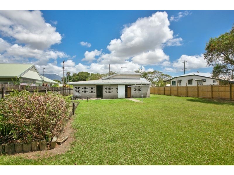 27 Riverstone Road, Gordonvale QLD 4865