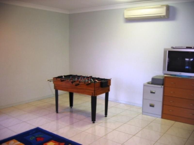 Bentley Park QLD 4869