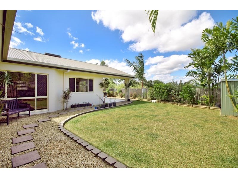25 Fitzmaurice Drive, Bentley Park QLD 4869