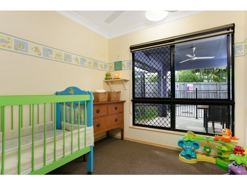 33 Cliffdale Street, Bentley Park QLD 4869