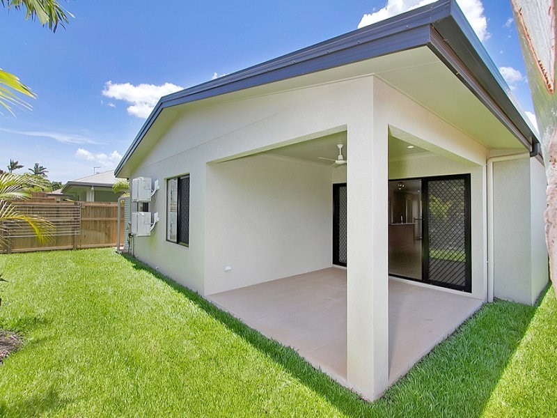 109 Irene Street, Mooroobool QLD 4870