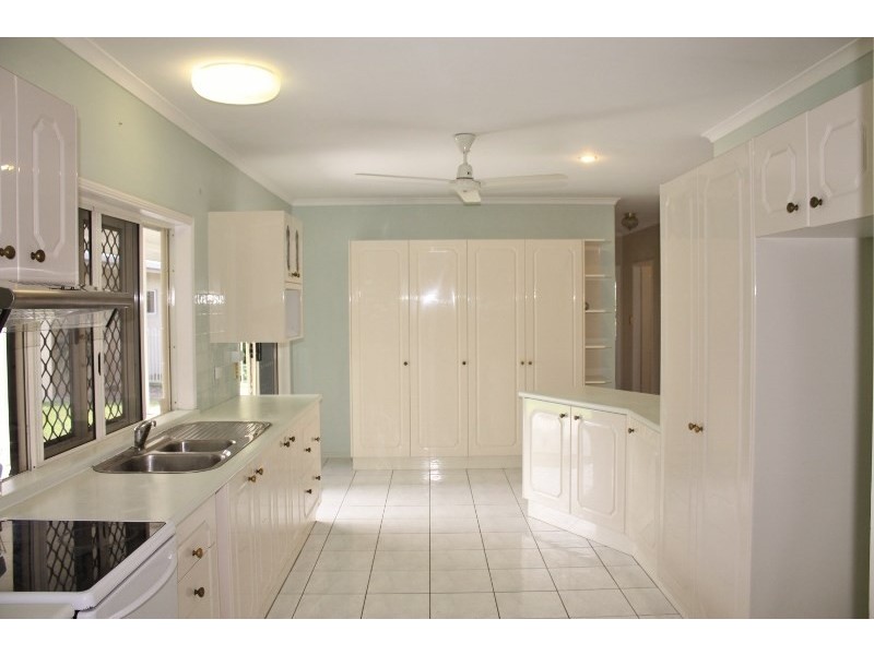 28 Creswell Close, Gordonvale QLD 4865