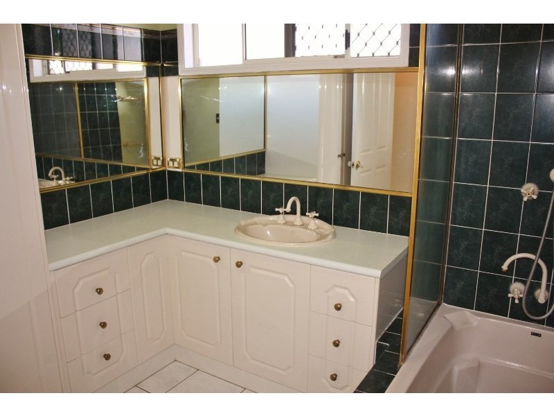 28 Creswell Close, Gordonvale QLD 4865