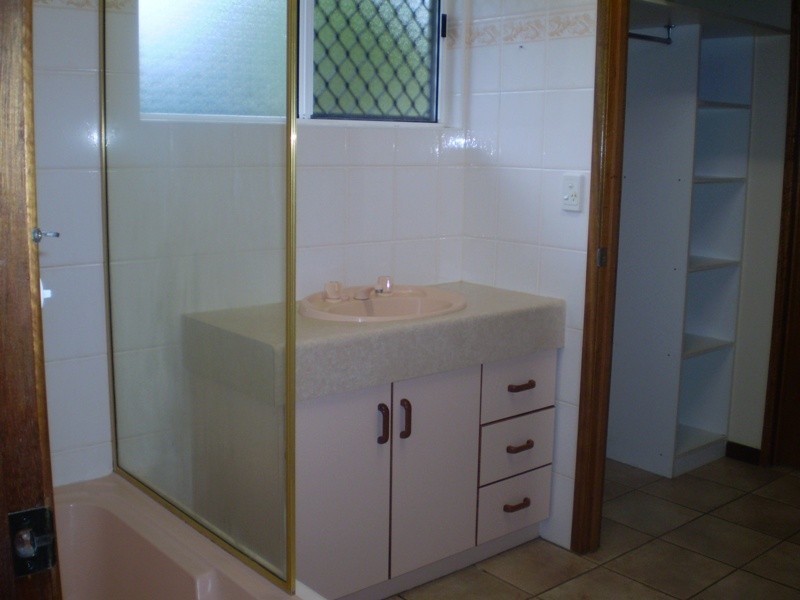 Mount Sheridan QLD 4868