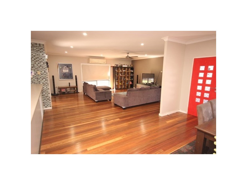 29 Julia Percy Close, Bentley Park QLD 4869