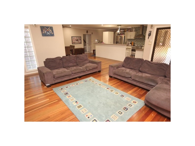 29 Julia Percy Close, Bentley Park QLD 4869