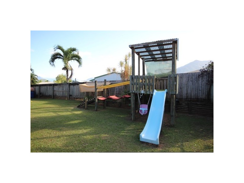 29 Julia Percy Close, Bentley Park QLD 4869