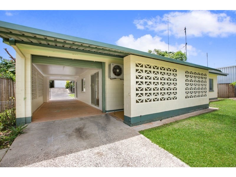 14 Kowinka Street, White Rock QLD 4868