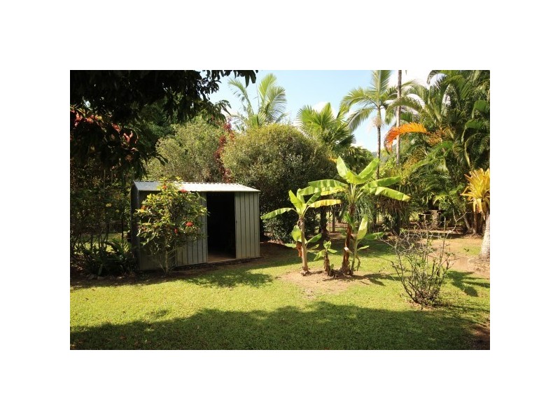 25 Woomala Street, Woree QLD 4868