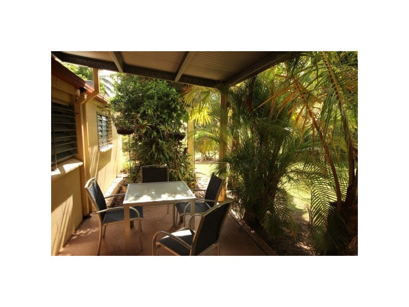 25 Woomala Street, Woree QLD 4868