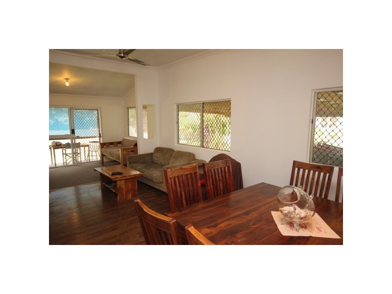 26 Queen Street, Edmonton QLD 4869