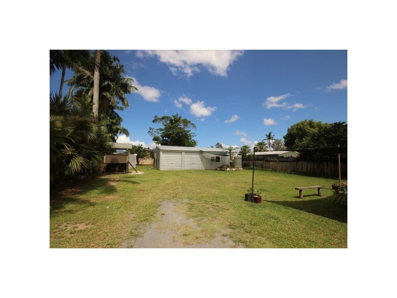 26 Queen Street, Edmonton QLD 4869