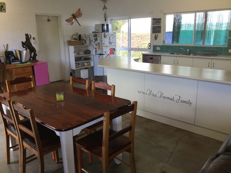 9 – 11 Claim Close, Goldsborough QLD 4865