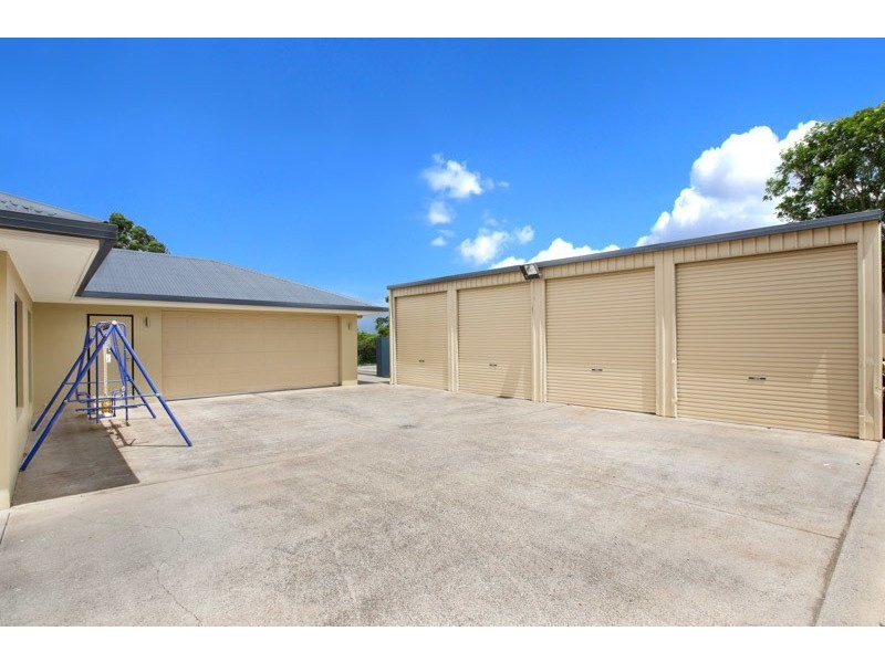 10-12 Prospector Close, Goldsborough QLD 4865