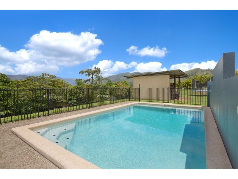 10-12 Prospector Close, Goldsborough QLD 4865