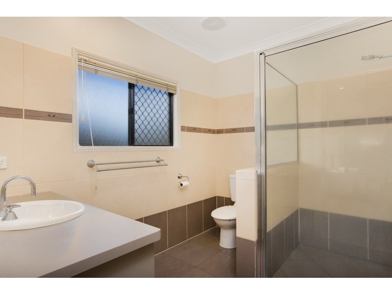10-12 Prospector Close, Goldsborough QLD 4865