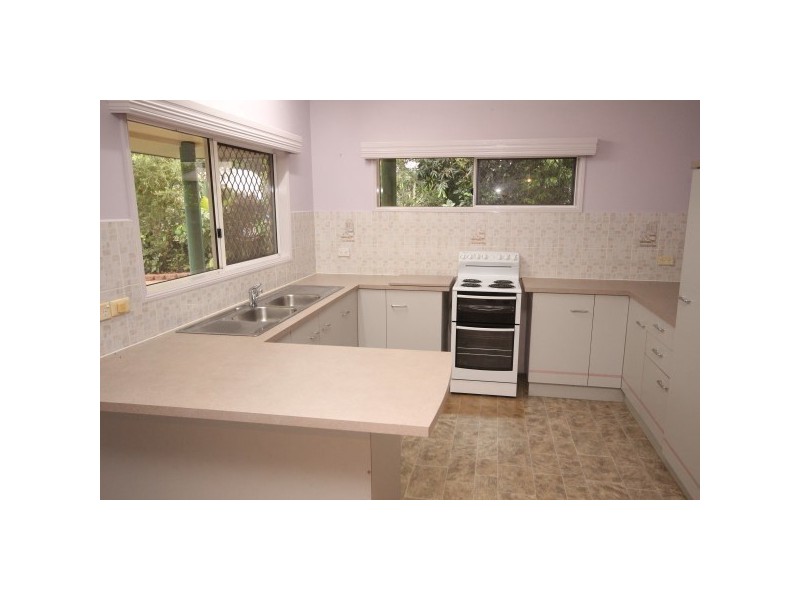 13 Resolution Drive, Bentley Park QLD 4869