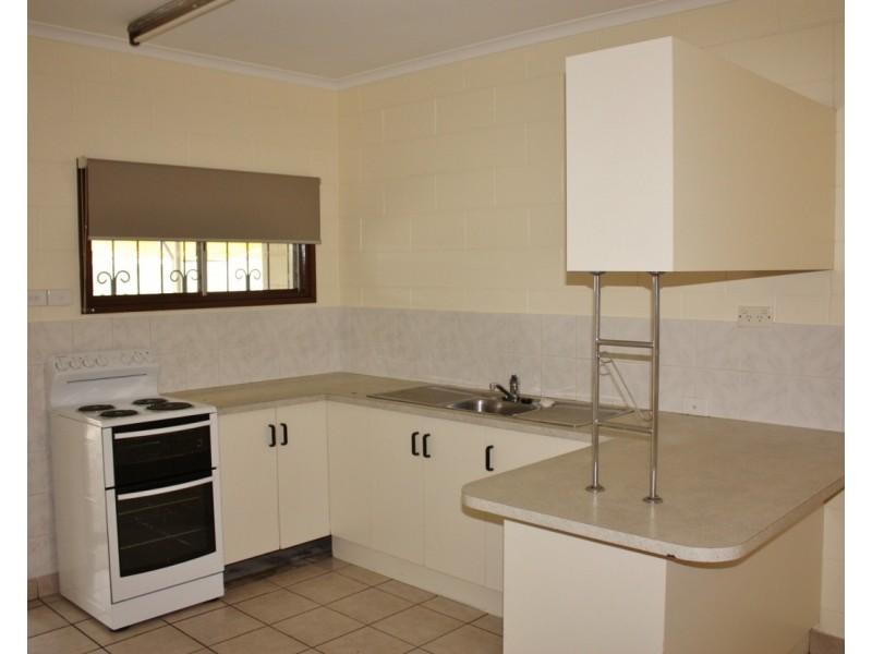 17-19 Sondrio Street, Woree QLD 4868