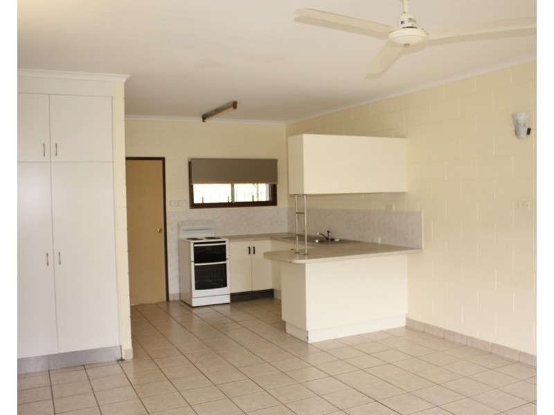 17-19 Sondrio Street, Woree QLD 4868