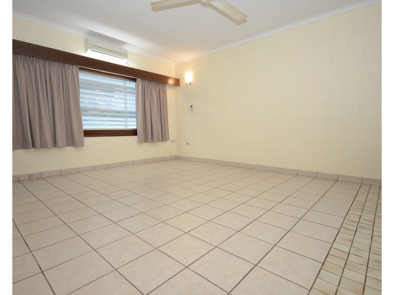 17-19 Sondrio Street, Woree QLD 4868