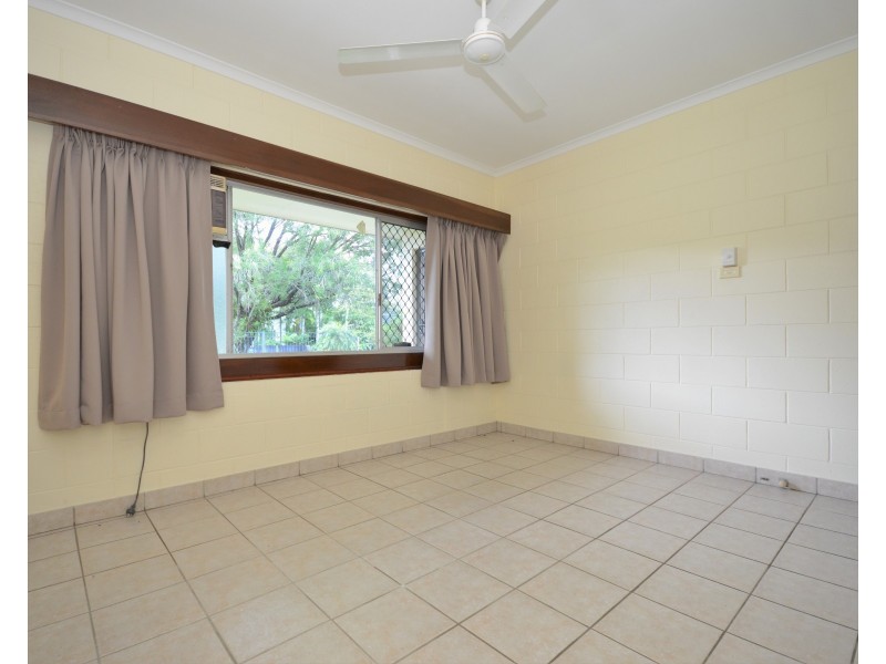 17-19 Sondrio Street, Woree QLD 4868