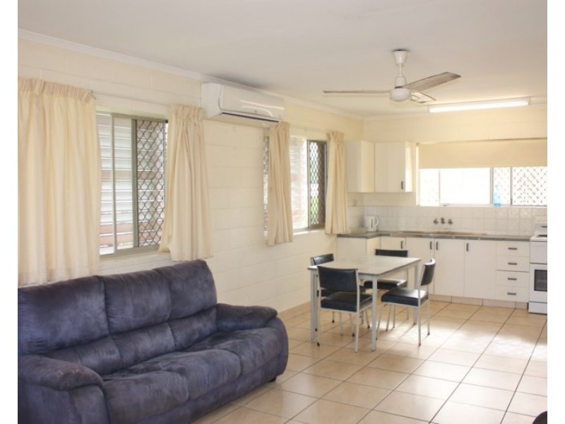 23 Sondrio Street, Woree QLD 4868