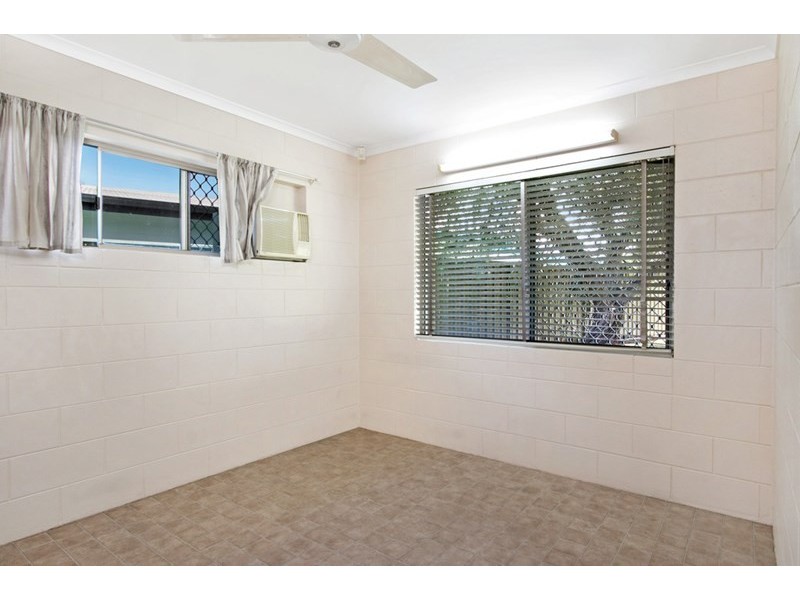 55 Hollywood Boulevard, White Rock QLD 4868