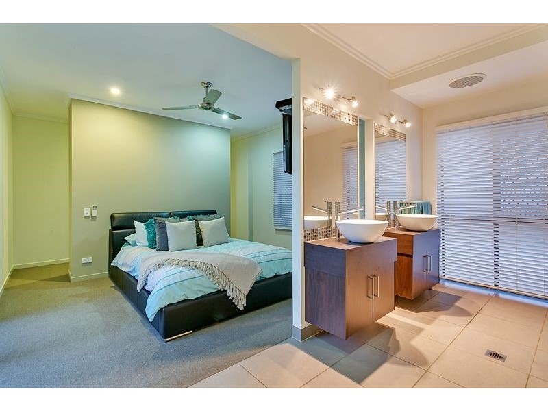 119 Roberts Drive, Trinity Beach QLD 4879