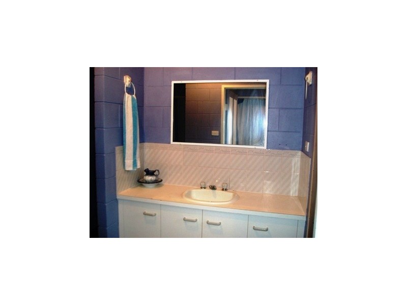 Bentley Park QLD 4869