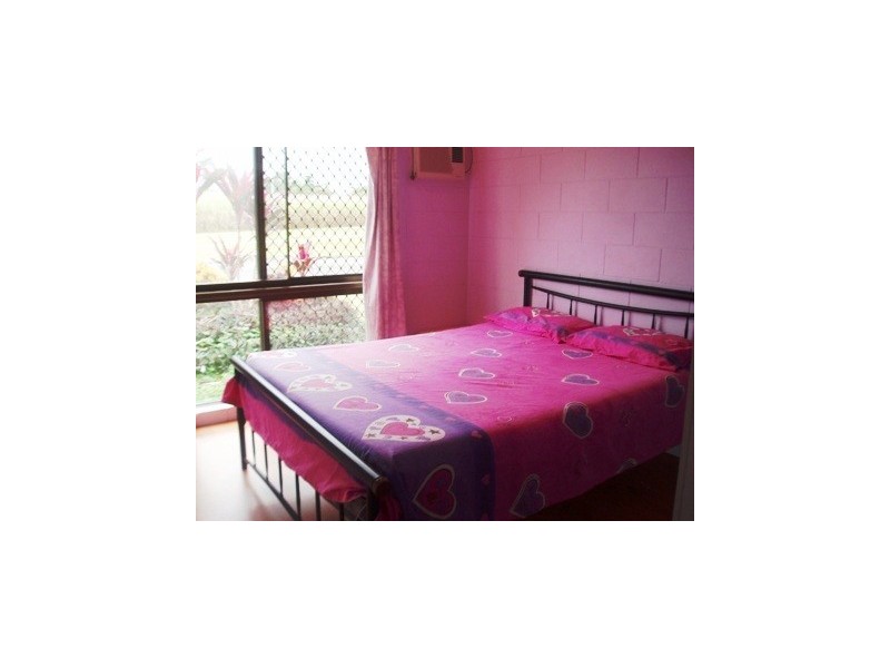 Bentley Park QLD 4869