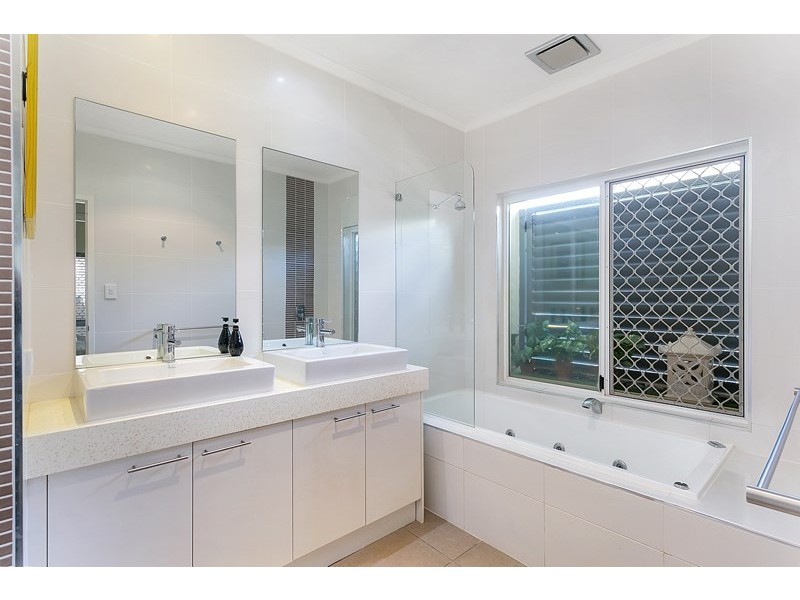 8 Struber Street, Edmonton QLD 4869