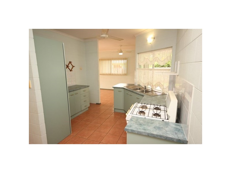 13 Farmer Street, Edmonton QLD 4869